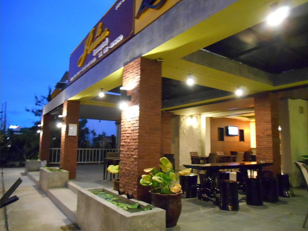 Purimas Resortel Rawai Экстерьер фото